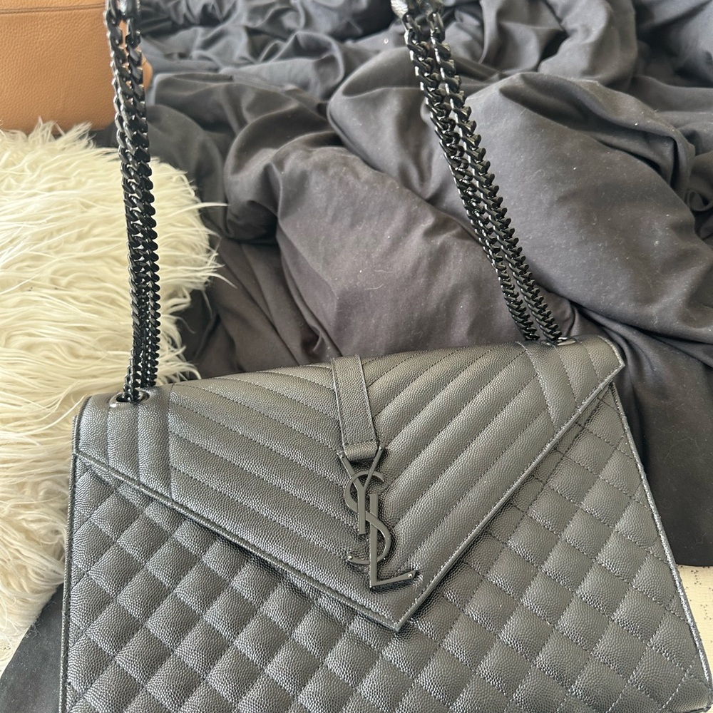 Yves Saint Laurent Black Quilted Shoulder Bag